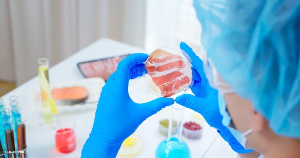 D3 Anafarma: Memperluas Wawasan dan Karir di Bidang Farmasi