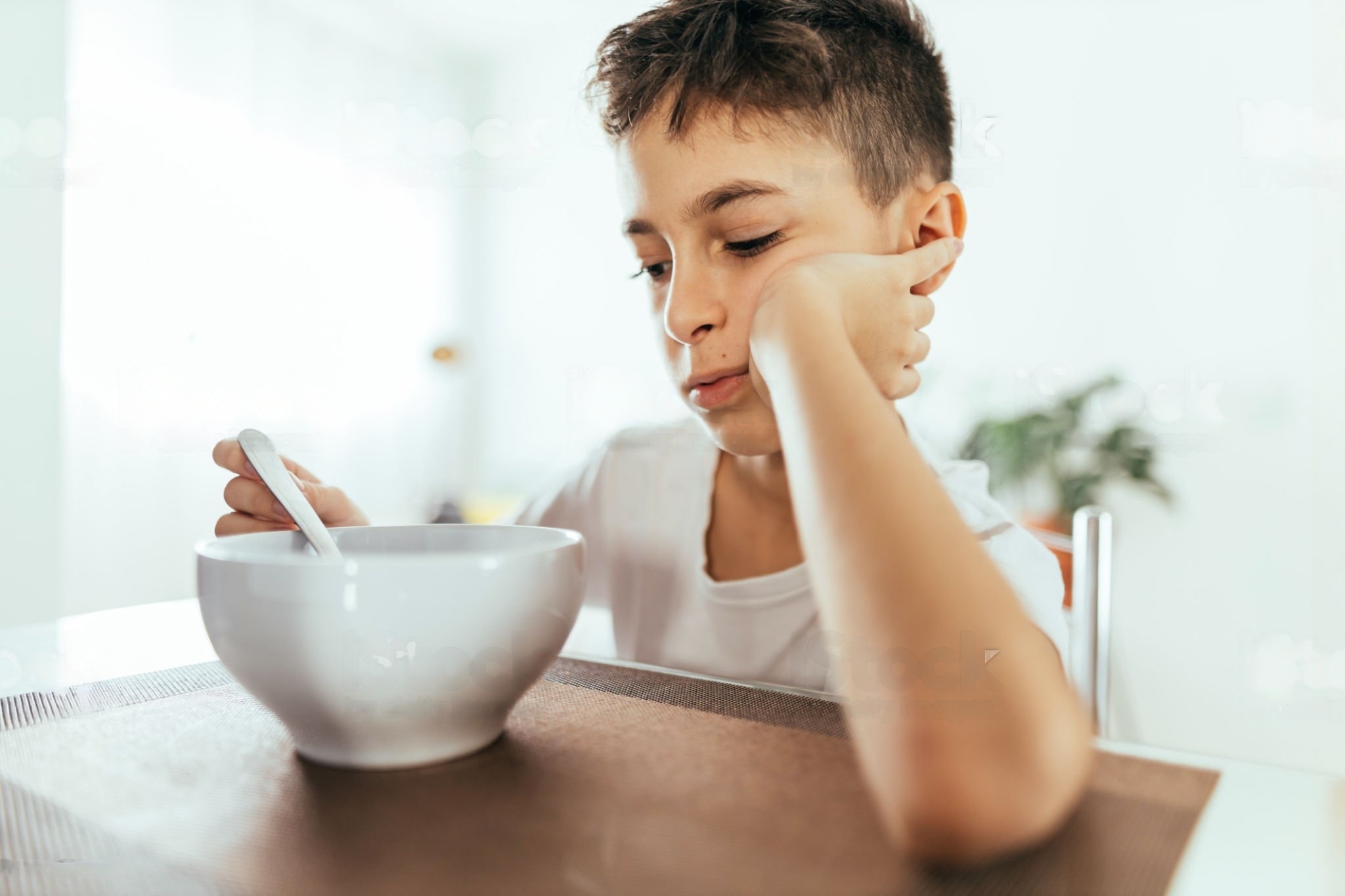 Kenali Gejala dan Ciri-Ciri Cacingan Pada Anak