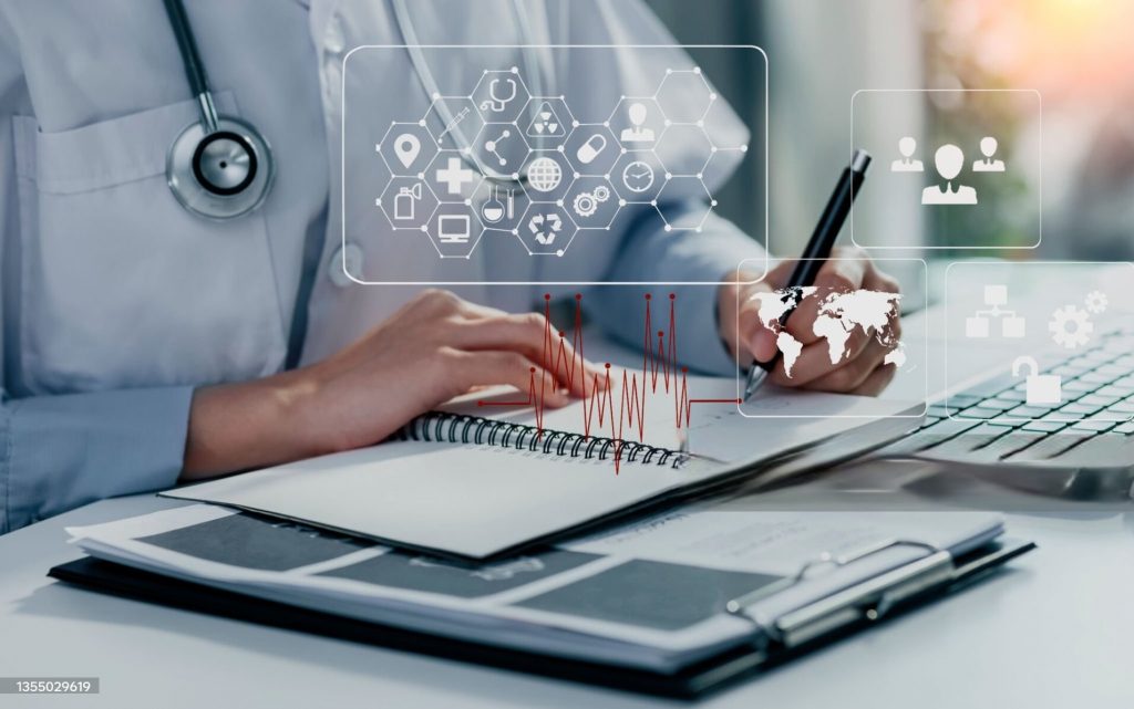 Revolusi Digital Data Kesehatan: Dampak Teknologi Informasi