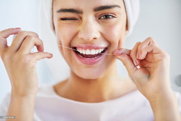 Karang Gigi, Si Pencuri Senyuman Dan Cara Mengusirnya