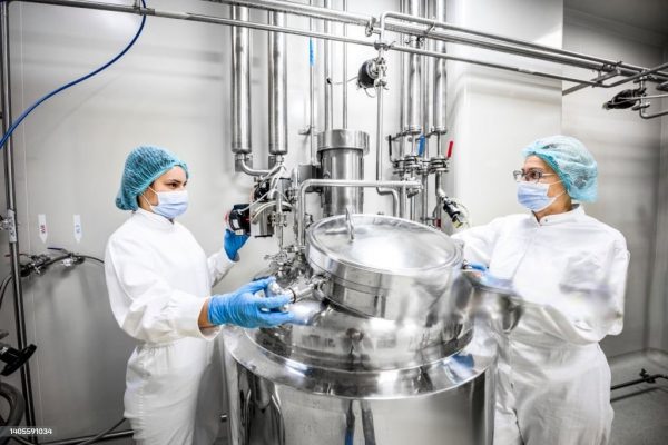 Gak Cuma Kerja di Apotek, Ini 5 Peluang Karir Apoteker