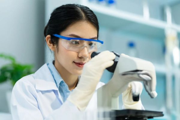 Apa Saja Tugas Ahli Teknologi Laboratorium Medis?