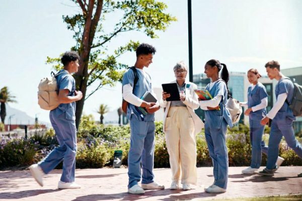 Fakultas Kedokteran Terbaik: Kuliah Kedokteran Dimana?