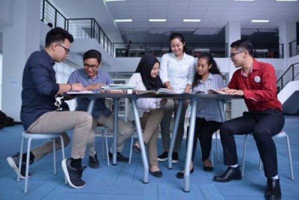 Jadwal Ujian Tengah Semester Genap,  Program Studi D3 Rekam Medis Dan Informasi Kesehatan Tahun Akademik 2020/2021 
