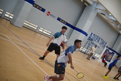 Kegiatan Latihan UKM Badminton