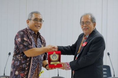 IIK Bhakta dan Universitas Wijaya Putra (UWP) Jalin MoU