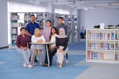 Monev Beasiswa Mahasiswa Kaimana : Komitmen IIK Bhakta Memajukan Papua Barat