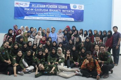 Semangat anggota UKM PIK-M Gruda IIK BW selepas acara Pelatihan Pendidik Sebaya