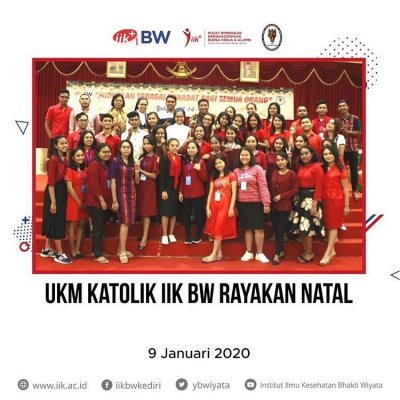 UKM Katolik IIK BW saat merayakan Natal 2019 di Graha IIK BW