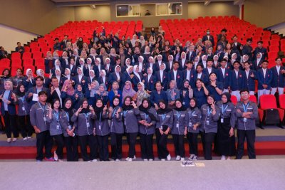 Taking the Pledge of D3 Medical Records and Health Information Students of IIK Bhakta: Welcoming Professionalism in the Digital Era