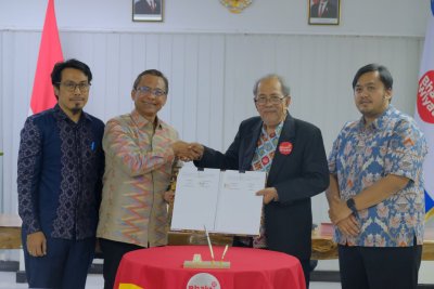 Gandeng IIK Bhakta, Pemerintah Kota Bima Siapkan Beasiswa untuk Cetak Tenaga Medis Unggul