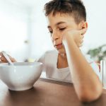 Kenali Gejala dan Ciri-Ciri Cacingan Pada Anak