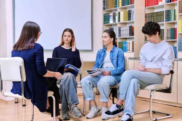 Tips dan Biaya Kuliah Psikologi yang Penting Diketahui Tips dan Biaya Kuliah Psikologi yang Penting Diketahui