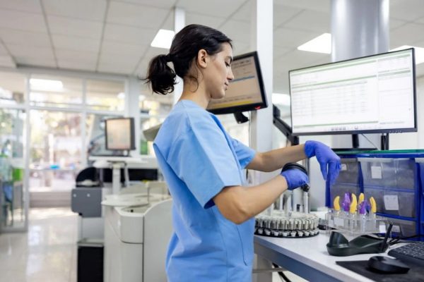 Apa Gelar Teknologi Laboratorium Medis? Ini Penjelasannya Apa Gelar Teknologi Laboratorium Medis? Ini Penjelasannya