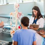 FK Paling Bagus Dimana? Ini Kampus Kedokteran Unggul