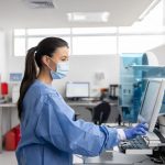 Apakah AI Akan Menggantikan Tenaga Laboratorium Medis?