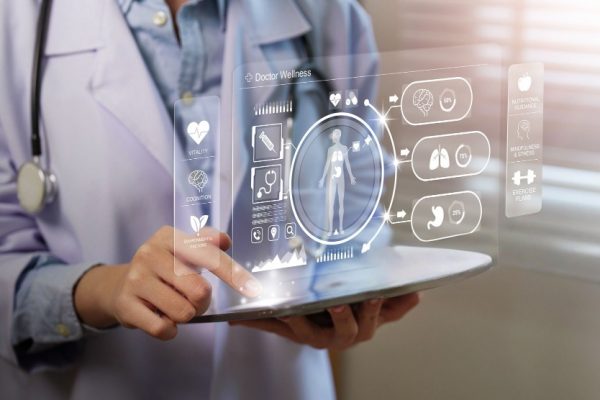 7 Contoh Digitalisasi Laboratorium Kesehatan dan Peran TLM