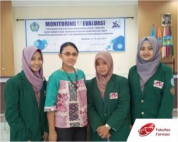 Tim mahasiswa Fakultas Farmasi terdiri dari Newi Solika, Ulvia Nurmalia, dan Nofi Ria Kustiani lolos dana hibah PKM 5 bidang oleh DIKTI 2017 di Universitas PGRI Madiun (UNIPMA).