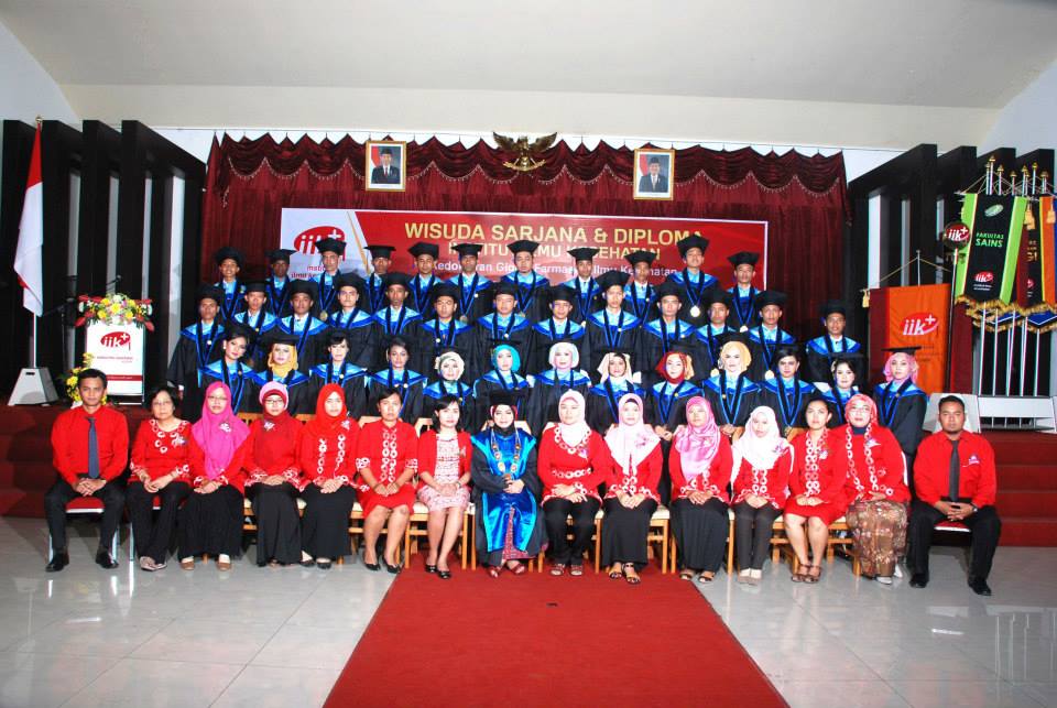 wisuda1