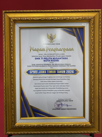 SMK TI Pelita Nusantara Terima Penghargaan dari Gubernur Jawa Timur atas Komitmen Pemberian Beasiswa Pendidikan