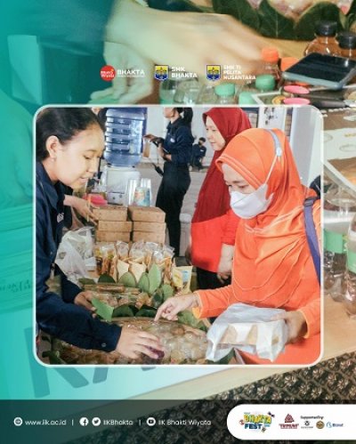 Stand dari SMK yang mengusung tema Safari Bhakta