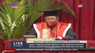 Rektor IIK BW berpesan kepada alumni untuk menjadi contoh dan role model dalam penerapan protokol kesehatan kepada masyarakat saat bekerja nanti.