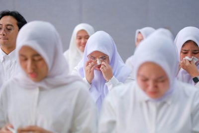 FKG IIK Bhakta Students Pass UKMP2DG, Ready to Take the Dentist Professional Oath