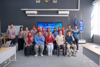 IIK Bhakti Wiyata Jalin Kolaborasi dengan Liang Yi TCM Singapore