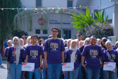 Dengan penuh semangat, mahasiswa KKN IIK Bhakta siap melangkah menuju desa penempatan untuk belajar, berkolaborasi, dan mengabdi bersama masyarakat.