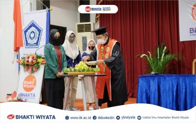 Rayakan Dies Natalies ke 16, IIK Bhakta Gelar Rapat Terbuka Senat