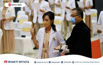 FKG IIK Bhakta Gelar Pengambilan Sumpah Dokter Gigi Angkatan XIX.
